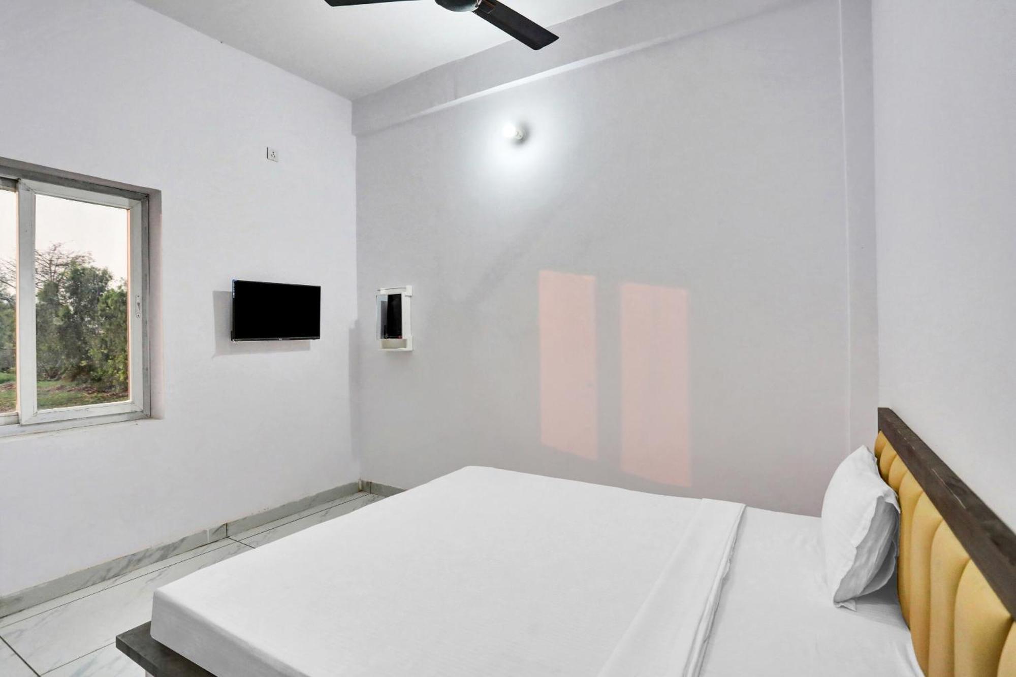 Hotel O Sardarji Hotel And Restaurant Bazpur Bagian luar foto